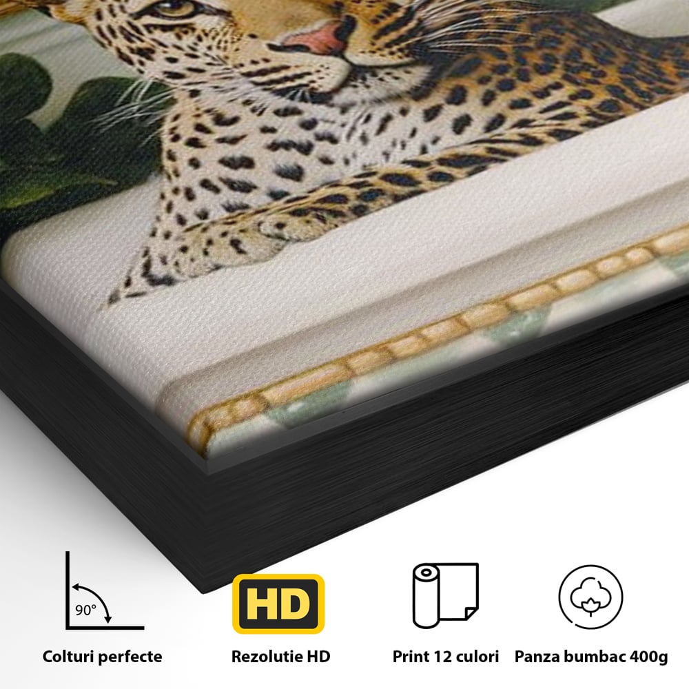 Detaliu al suprafetei: tablou canvas cu leopard in cada, in rama de aluminiu negru